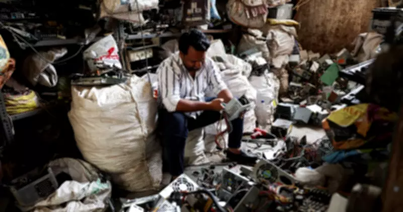 Rising E-Waste and Weak Recycling Challenge Karnataka's Environmental Goals