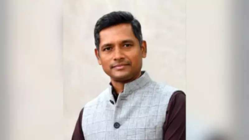 Row Erupts as Rathan Kelkar Assumes Charge as Kerala CM's Secretary