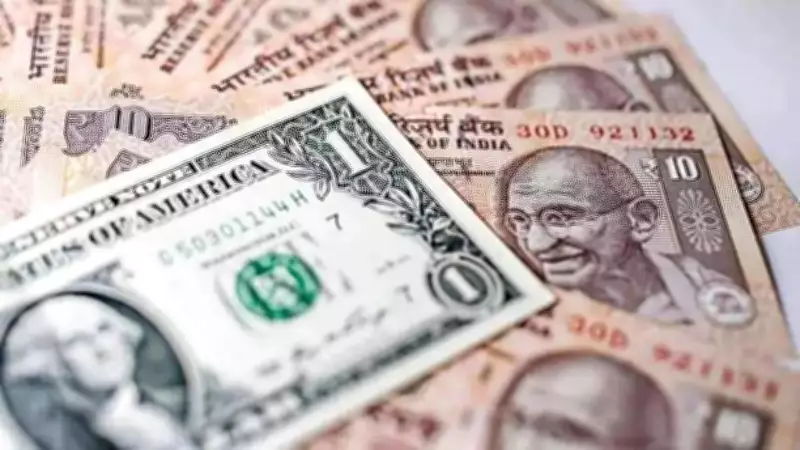 Rupee Rises 34 Paise to 95.26/USD on Iran Peace Hopes, RBI Assurance