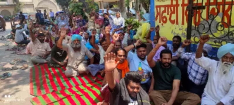 Sanitation Workers Launch Indefinite Strike in Tarn Taran Over Unmet Demands