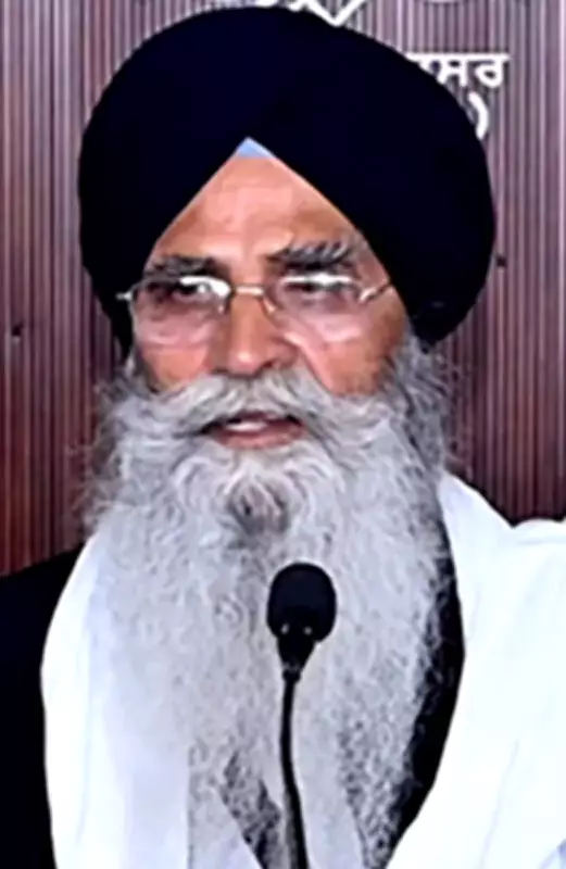 SGPC to Follow Akal Takht Directive on Sacrilege Law, Expresses Concerns