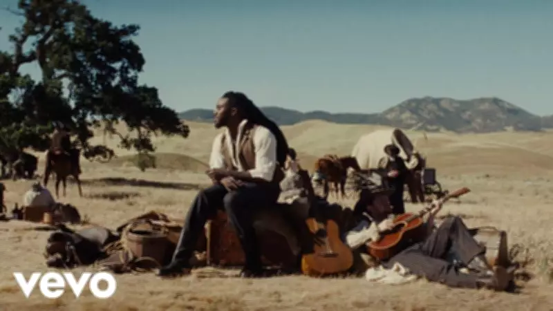 Shaboozey Releases New English Music Video 'Born To Die'