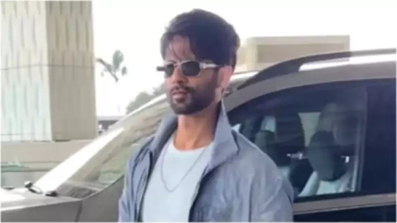 Shahid Kapoor's Airport Queue Gesture Wins Hearts