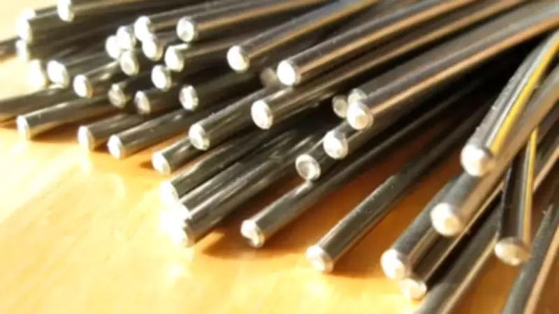 Shape-Memory Metal Turns Waste Heat into Electricity