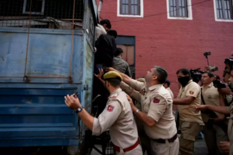 Shopian protest against closure of Jamia Siraj-ul-Uloom over alleged radicalization links