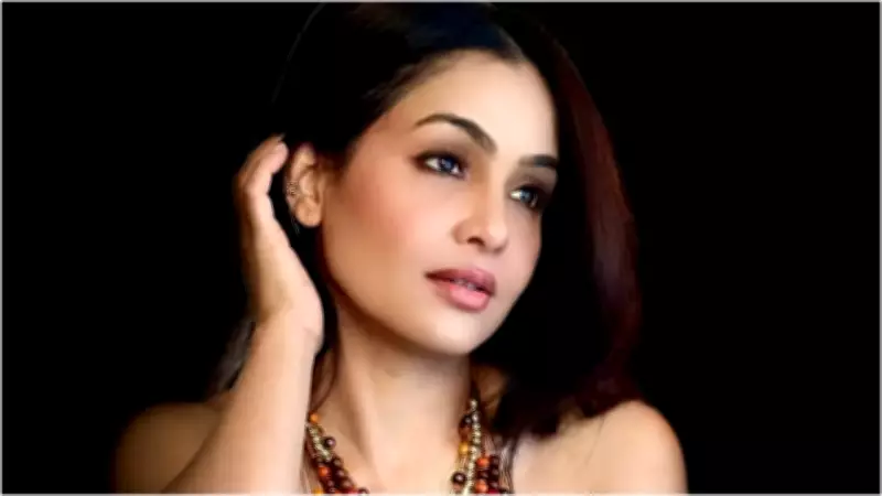 Shubhangi Atre on Solitude: Don't Become a Football of Others' Opinions
