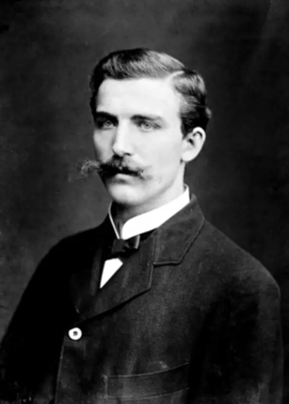 Sir Henry Wellcome's £39.9 Billion Endowment: A Model for Charitable Giving