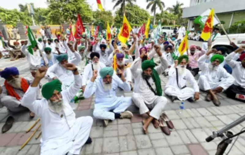 SKM Slams Centre’s MSP Hike, Plans Protests from May 27-31