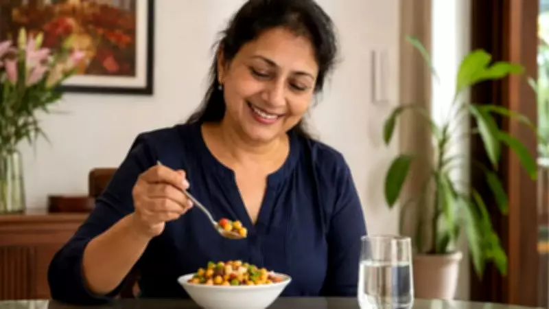 Snacking Habits Sabotage Women's Weight Loss: Expert Tips