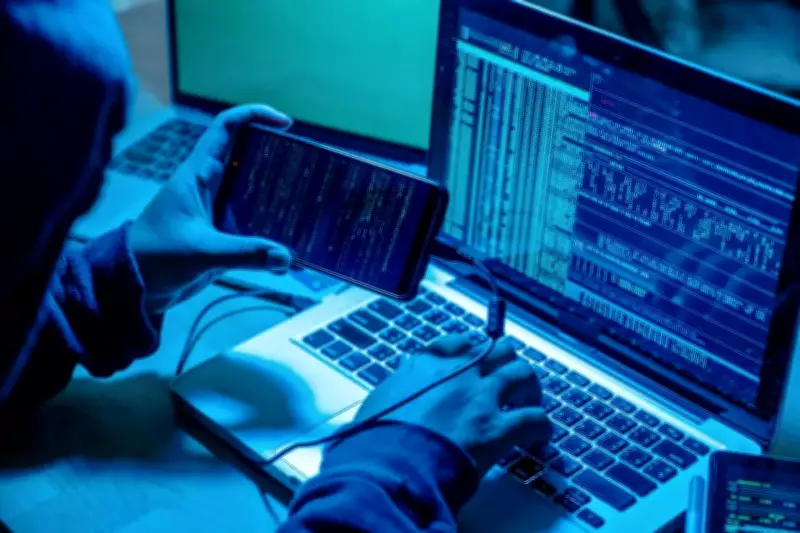 Software Engineer Cheated of Rs 14.7 Lakh by Fake JNU Scholar on Chat Platform