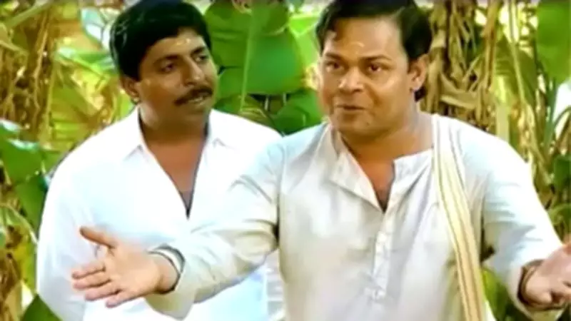 Sreenivasan's Prank on Innocent: Stamp Paper Scene That Shocked Malayalam Cinema