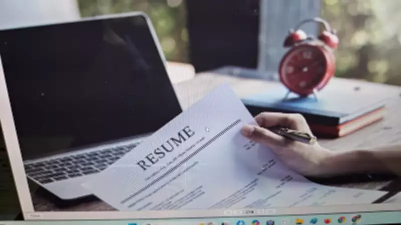Strategies to Pass the Test by the Invisible Hirer in Job Interviews