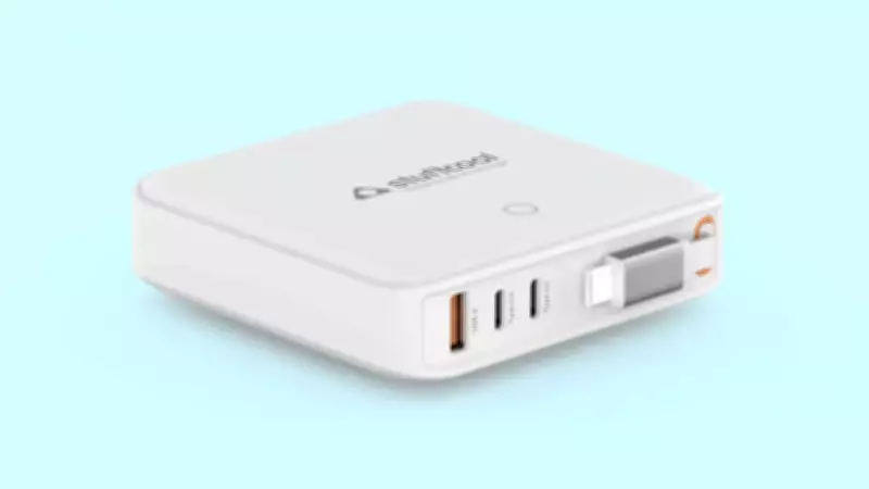 Stuffcool Zeno 100 Charging Hub Review: Retractable Cable Reduces Clutter