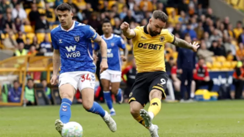 Sunderland's Ballard sent off for hair pull in 1-1 draw at Wolves