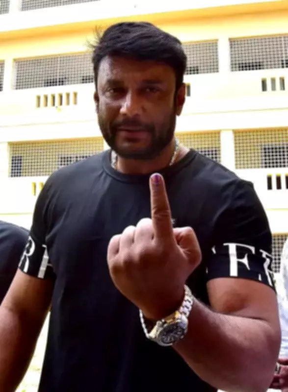 Supreme Court Seeks Trial Status in Renukaswamy Murder Case Involving Actor Darshan