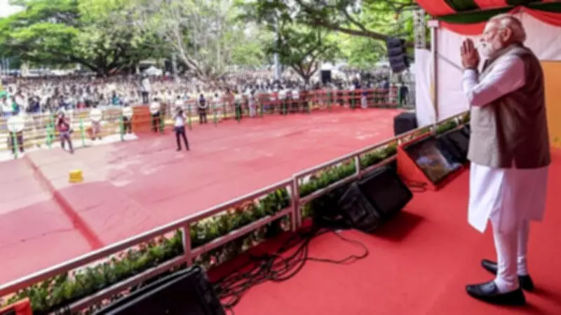 Suspicious Bag Found on PM Modi's Convoy Route in Bengaluru