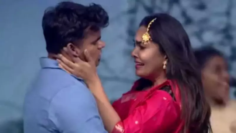 Thangapandi and Chandhini Recreate Iconic Kushi Scene, Go Viral