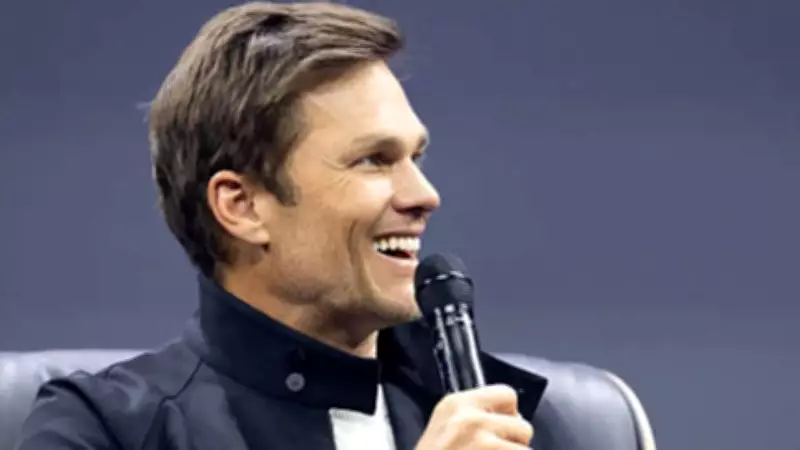 Tom Brady's Mother's Day tribute and Kevin Hart roast show two sides
