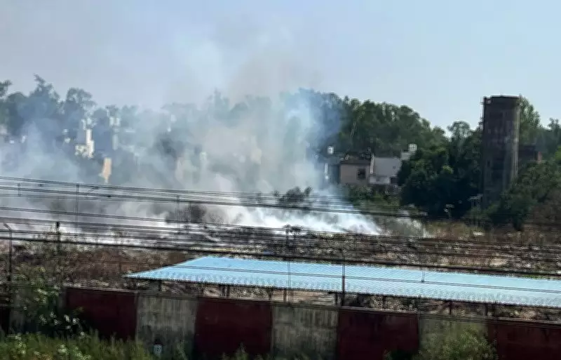 Toxic Waste Burning Continues Unabated Inside PAP Complex Despite Complaints