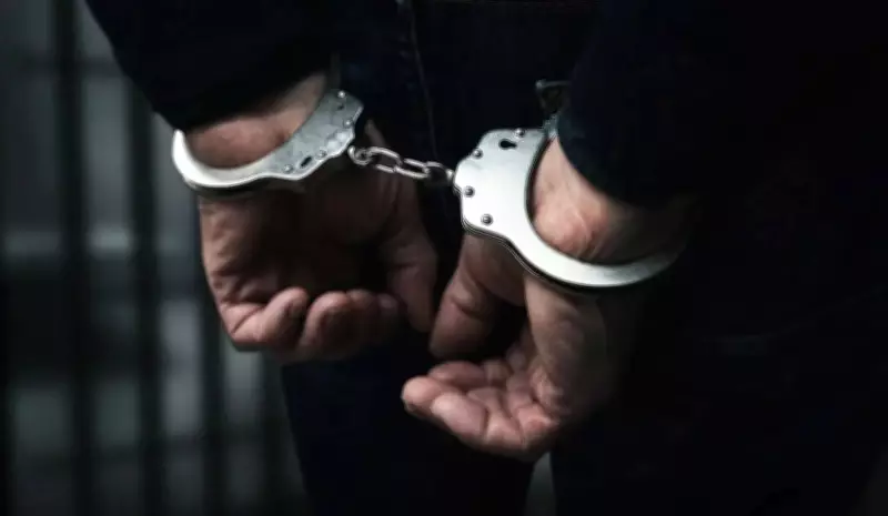 Two Uttar Pradesh Natives Held with Stolen Cloth Worth Rs 95,000 in Ahmedabad