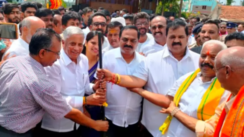 Union Minister V Somanna: No Politics in National Development