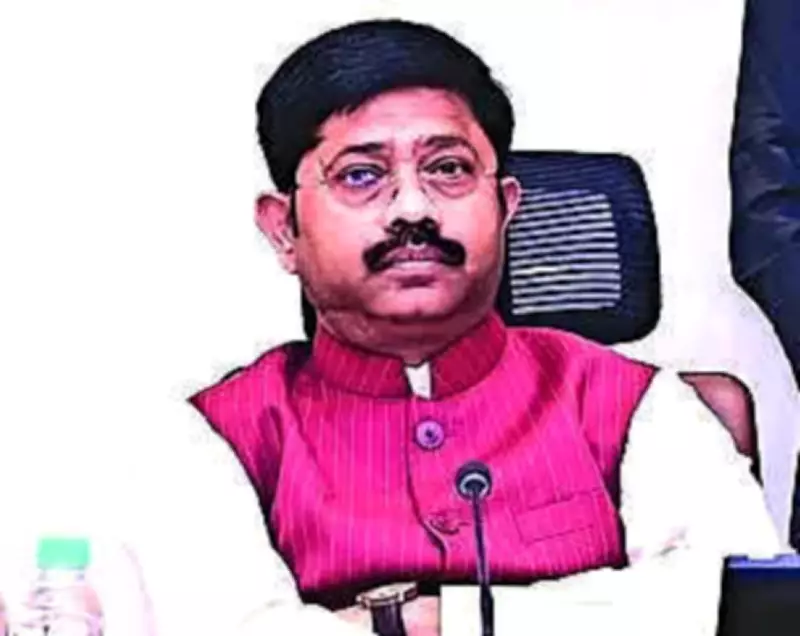 UP Minister Directs Acceleration of Yamuna Expressway Infrastructure Projects