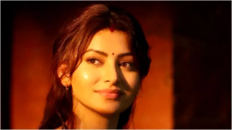 Urvashi Rautela Embraces No-Makeup Look for 'Inspector Avinash 2'