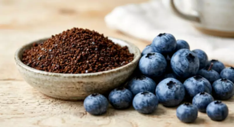 Used Coffee Grounds Boost Blueberry Growth: How to Use Them