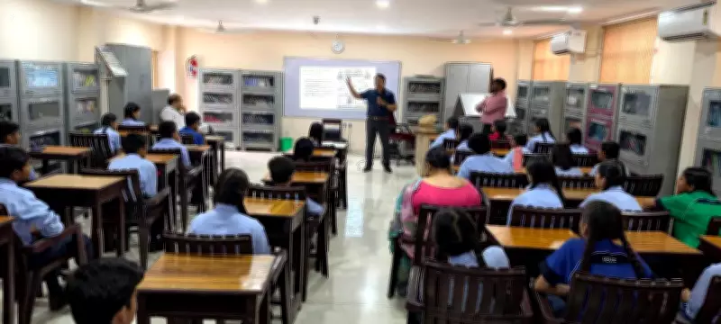 Uttar Pradesh Police Conducts Cyber Awareness Drive for Students in Lucknow