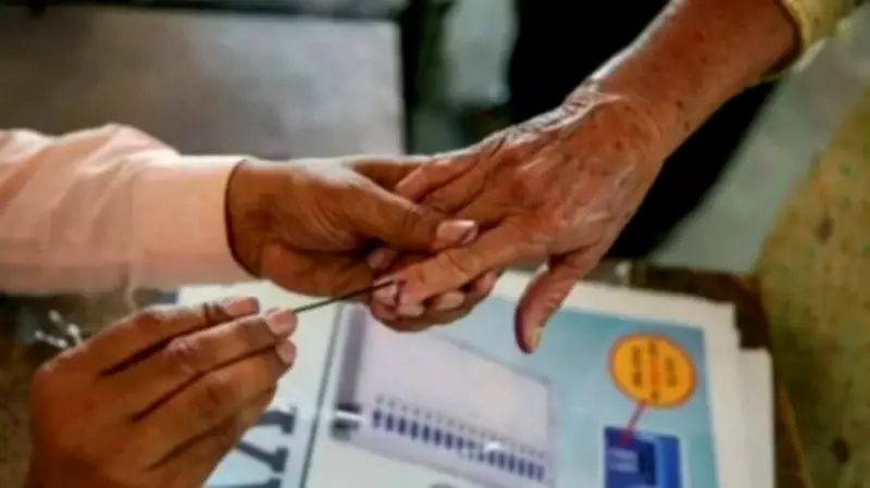 West Bengal: EC Orders Repolling in 15 Booths on May 2 After Complaints