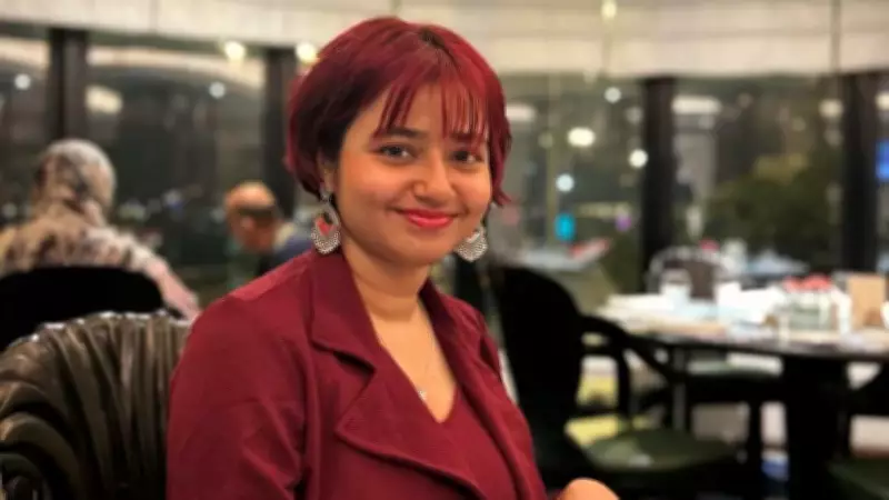 Woman Quits Job After Boss Shouts at Her for Asking Overtime Pay