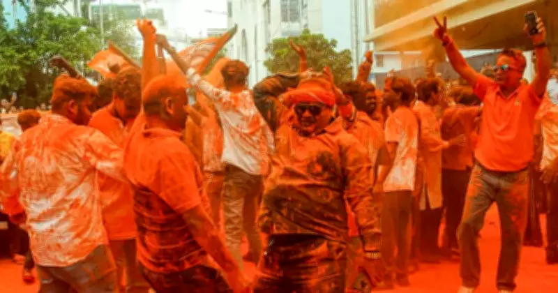 World in Photos: May 5, 2026 – Ganga Aarti, London Canal Fest, and More