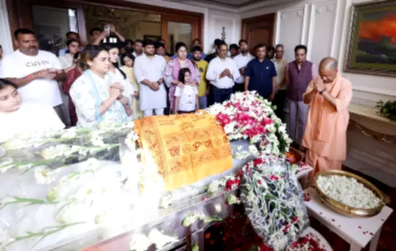 Yogi Adityanath Mourns Death of Mulayam Singh Yadav’s Son Prateek