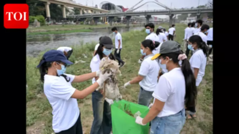 Youngsters Clean Mula River Banks, Collect 600 kg Waste in Pune Drive