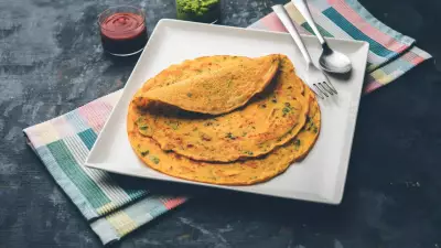 5 Easy Fixes to Make Crispy and Non-Sticky Moong Dal Chilla at Home