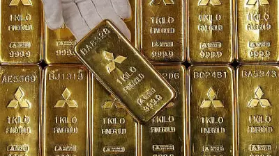 Gold Futures Drop to Rs 1520 on Weak Global Cues