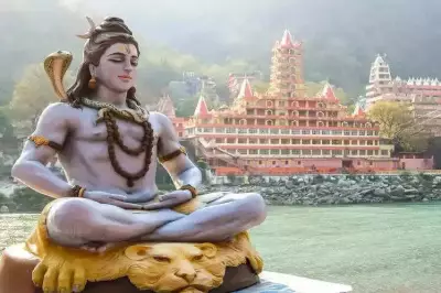 Guru Pradosh Vrat 2026: Date, Significance, and Rituals on May 14