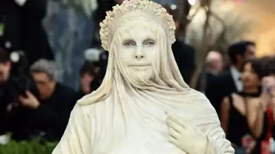 Heidi Klum Stuns as Living Statue at 2026 Met Gala Red Carpet