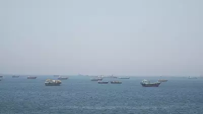 Iran Allows Chinese Vessels Transit in Strait of Hormuz Amid US Talks
