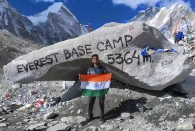 Kerala Student Reaches Everest Base Camp on ₹16,000, Defying Odds