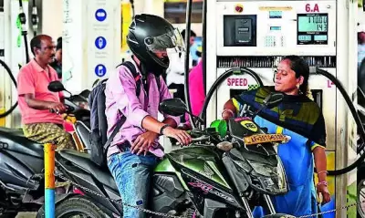 Mumbai Sees Unusual Rush at Petrol Pumps Amid West Asia Conflict Fears