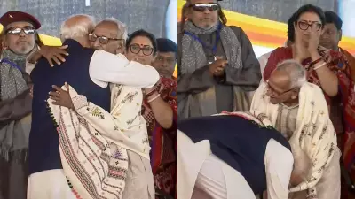 PM Modi Touches Feet of 98-Year-Old BJP Worker in Bengal