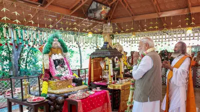 PM Modi Urges Save Soil from Chemical Fertilisers at Art of Living Centre