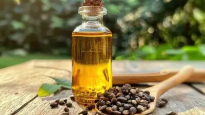 Rosemary vs Castor Oil: Best Summer Hair Growth Choice