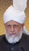 Ahmadiyya Head Urges Scientific Education and Rational Thinking