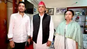 Akhilesh Yadav Meets Mamata Banerjee After TMC’s West Bengal Poll Setback
