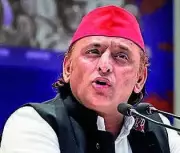 Akhilesh Yadav's Ramcharitmanas Remark Sparks Political Row in UP