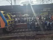 Angry Commuters Stop Virar Local Train Over AC Conversion