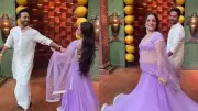 Ankita Lokhande and Vicky Jain Recreate Iconic 'Chaand Chhupa Badal Mein' Song