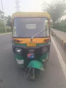 Bihar Woman Dies After Falling From Moving Auto in Gurgaon
